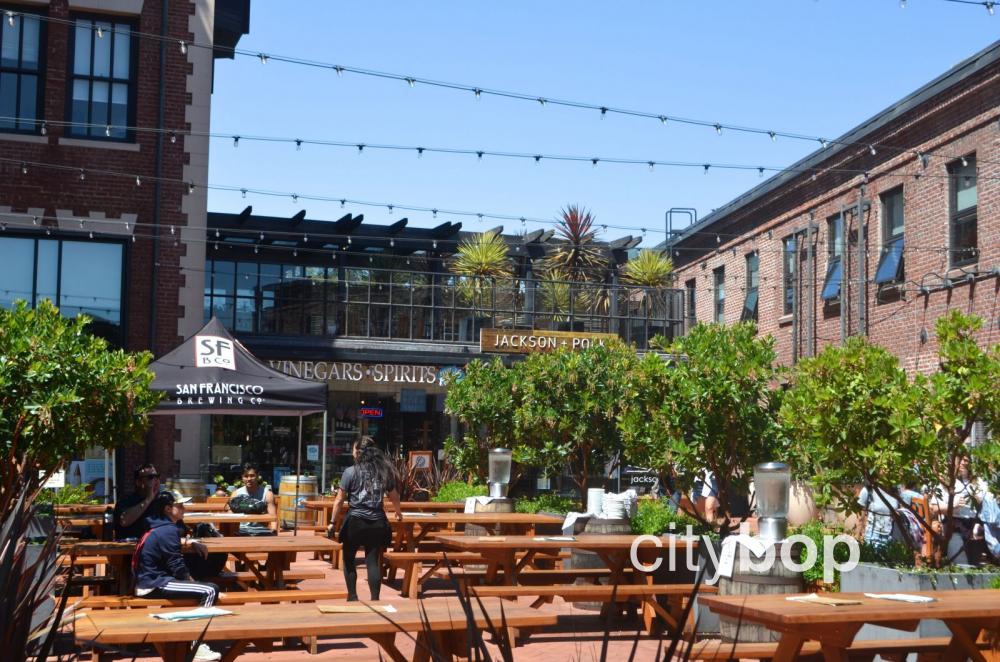 BEST things to do at Ghirardelli Square