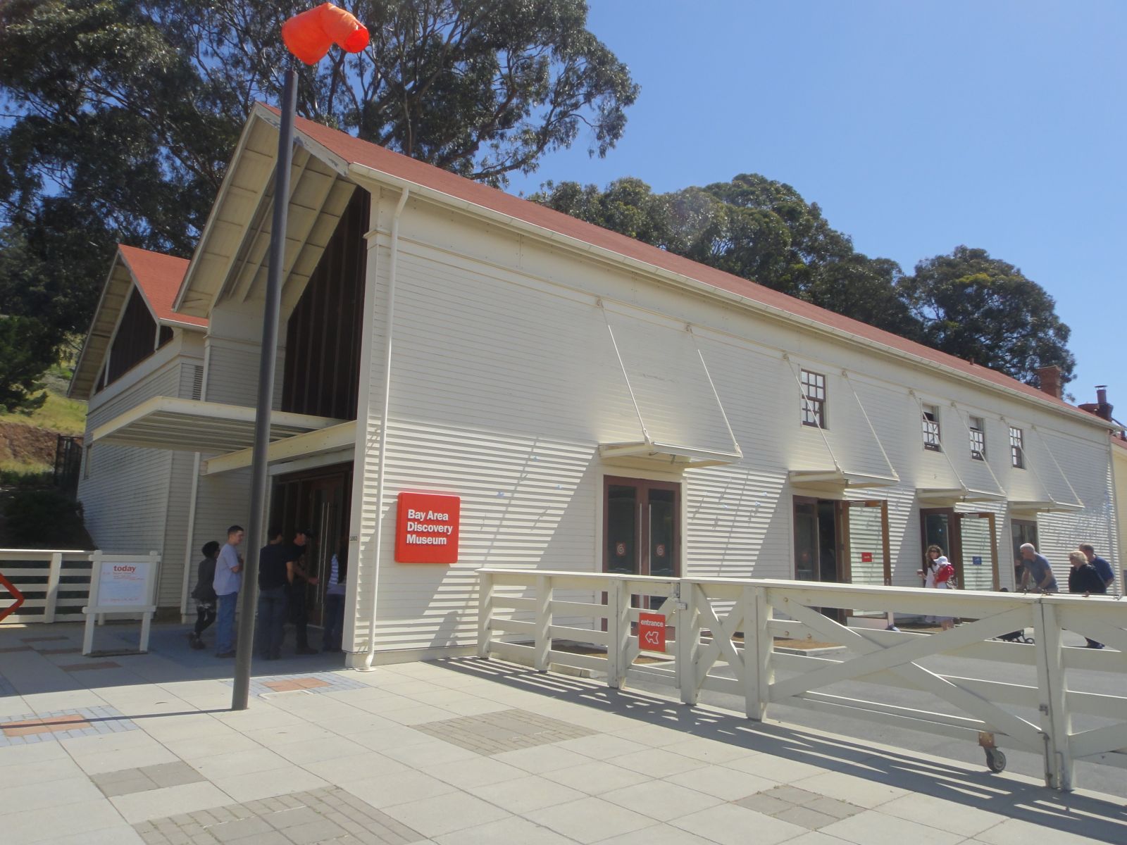 Bay Area Discovery Museum entrance