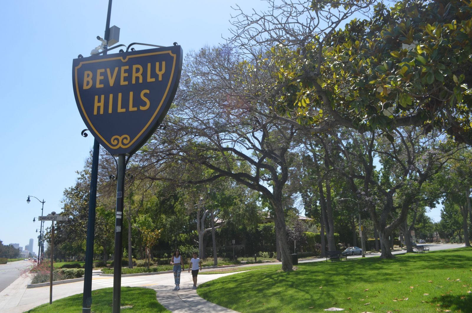 Beverly Hills Sign - directions