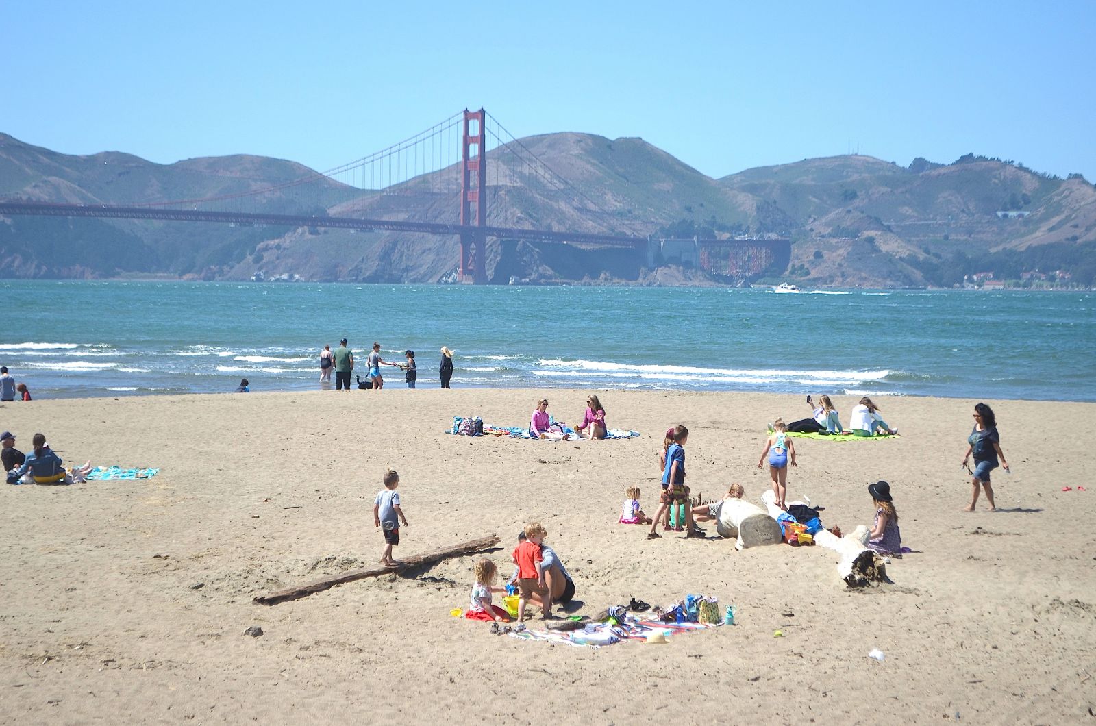 Tourists at Crissy Field beach