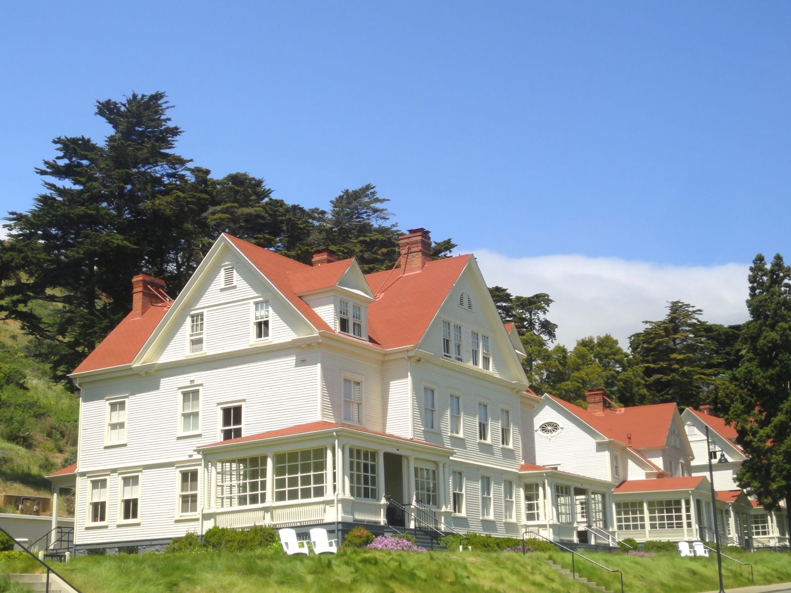 Colonial Revival Building at Fort Baker