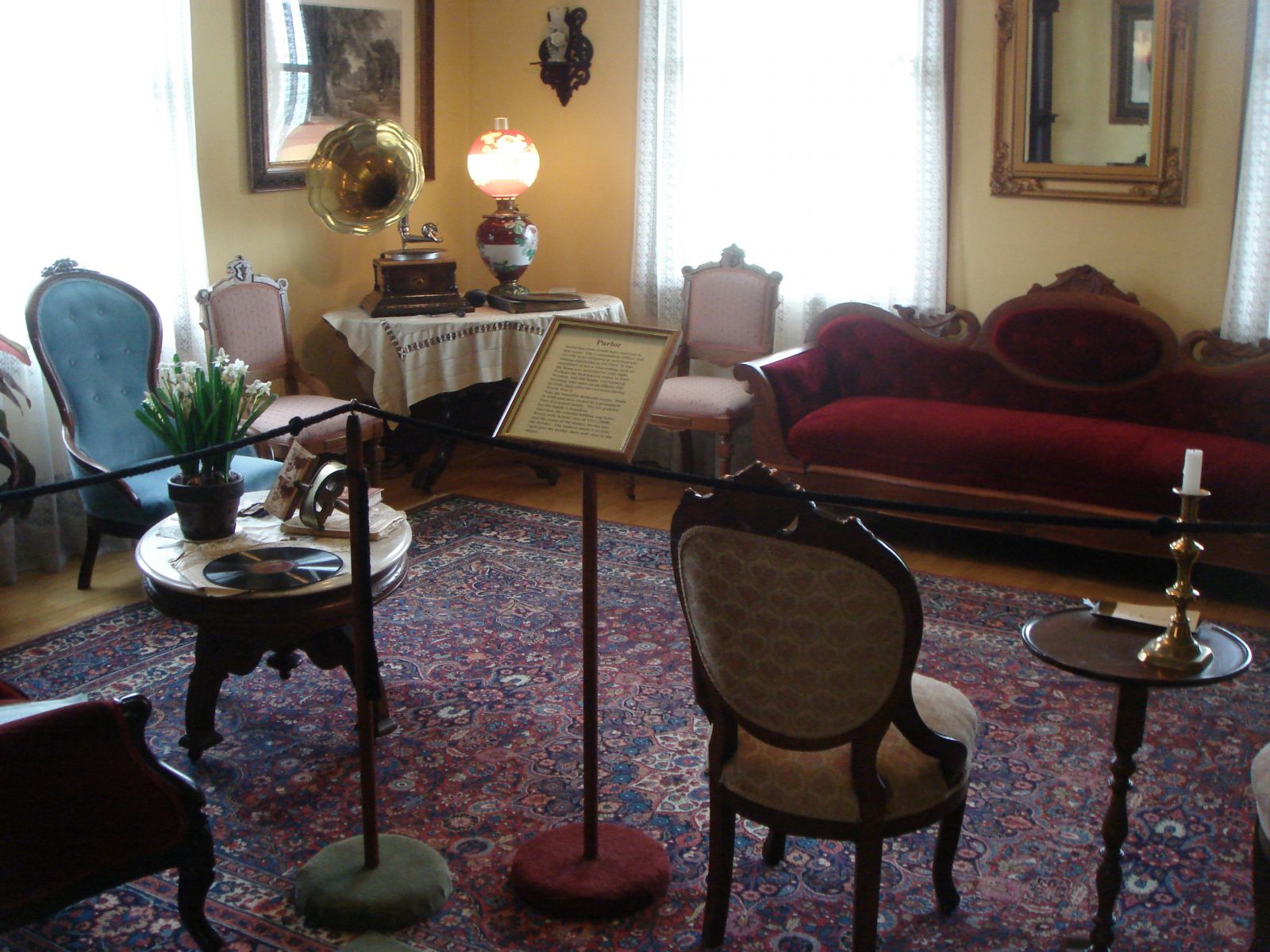 Sitting room at Commanding Officers' Quarters Museum at Fort Worden.