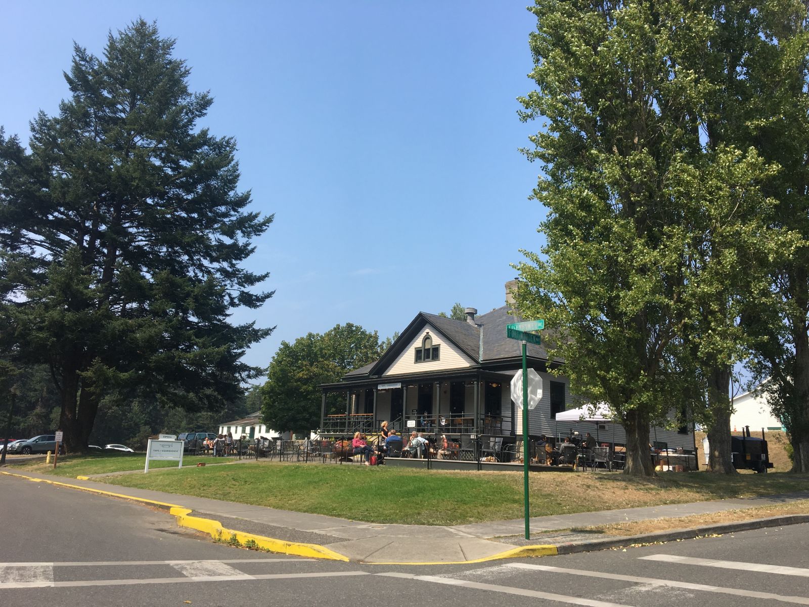 Restaurants at Fort Worden.