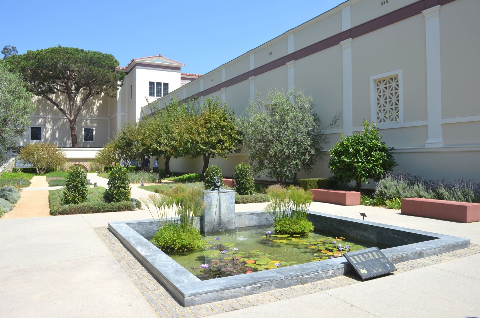 Getty Villa: fragrant herb garden Getty Villa: fragrant herb garden