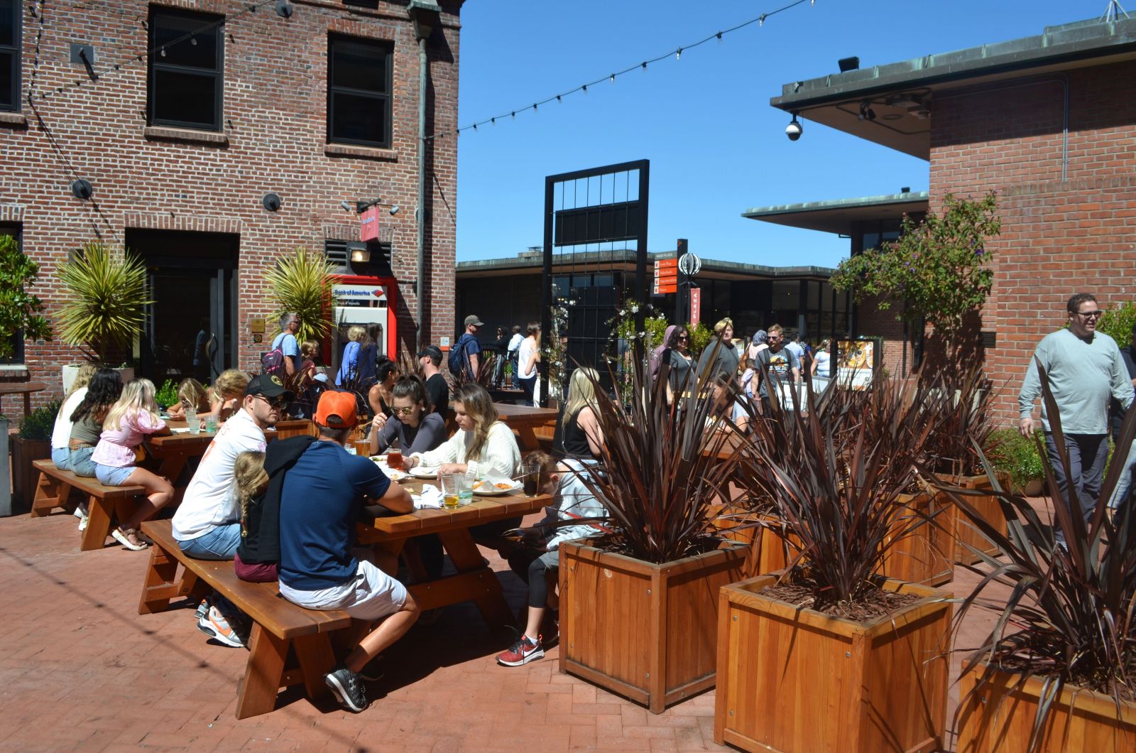 Outdoor patio at Ghirardelli Square