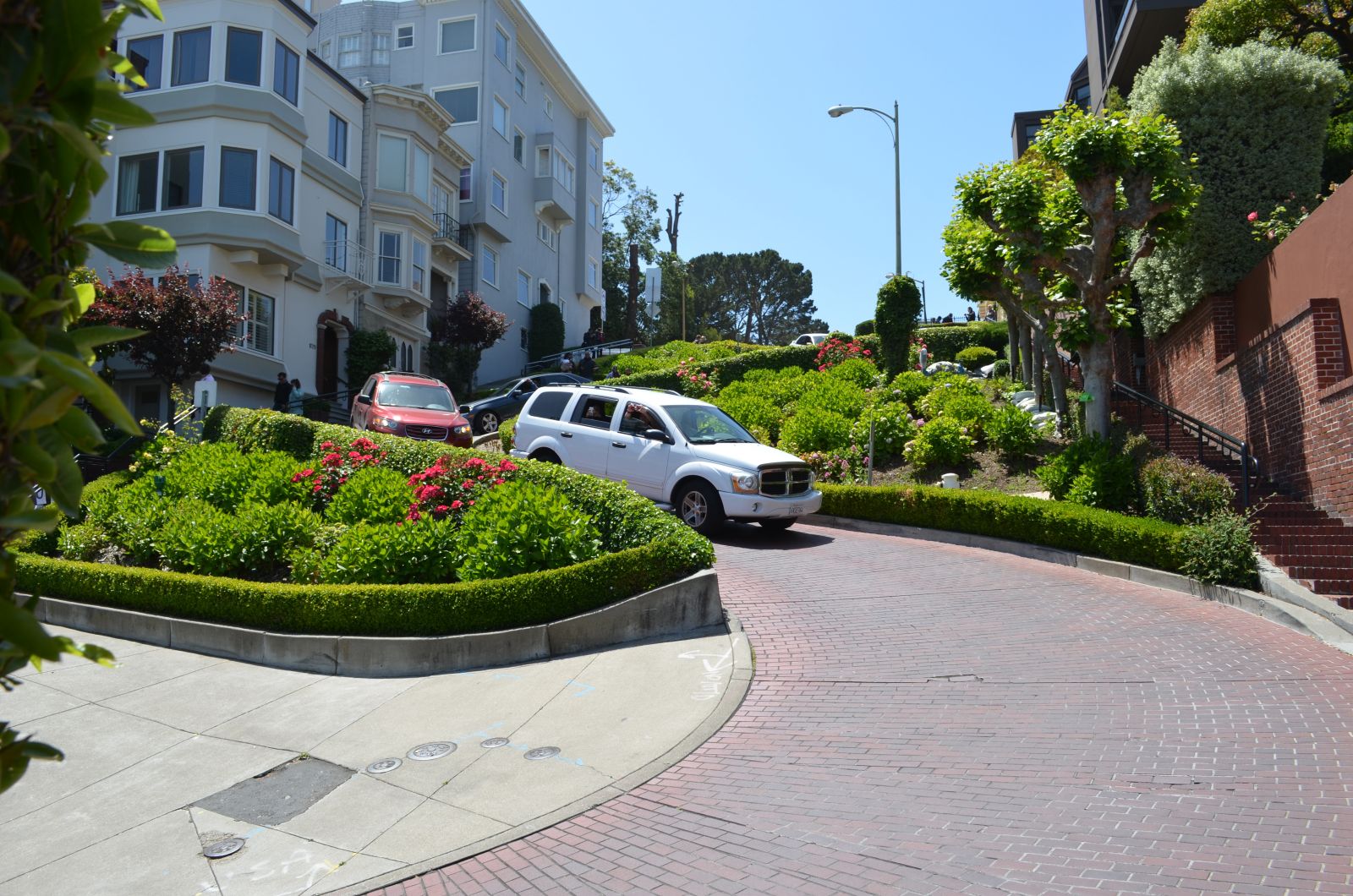 Crooked Street on Lombard Street