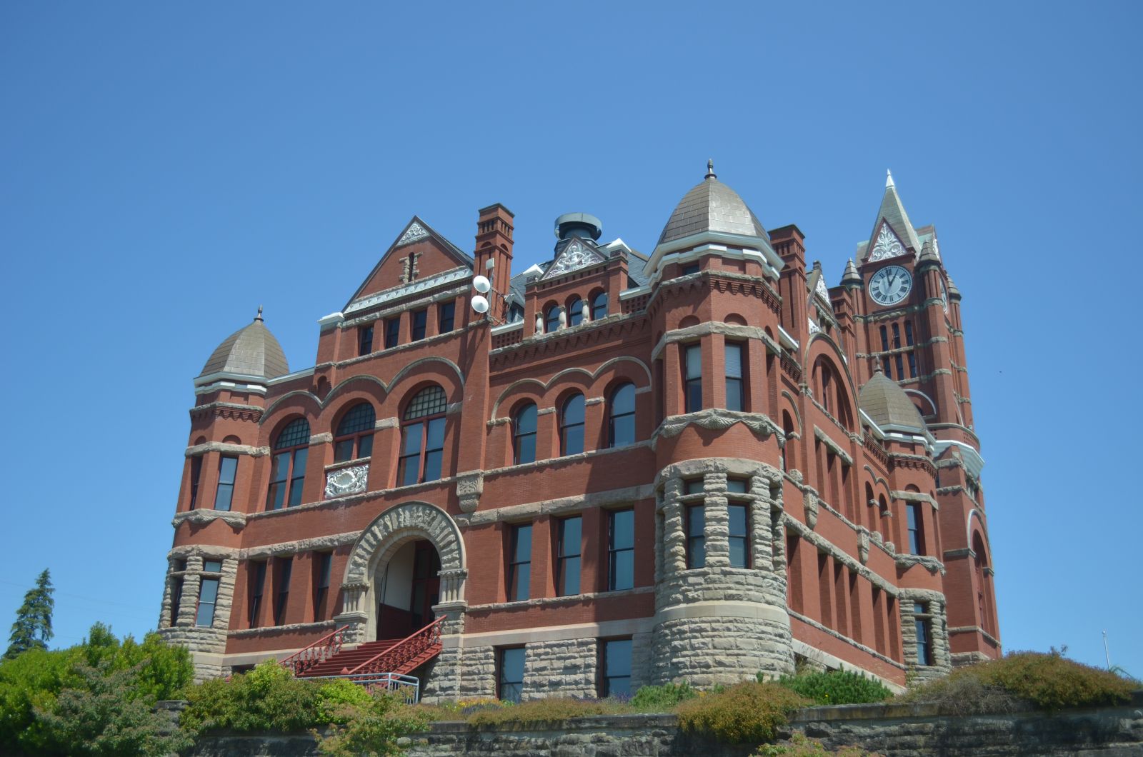 Jefferson County Courthouse at Port Townsend.