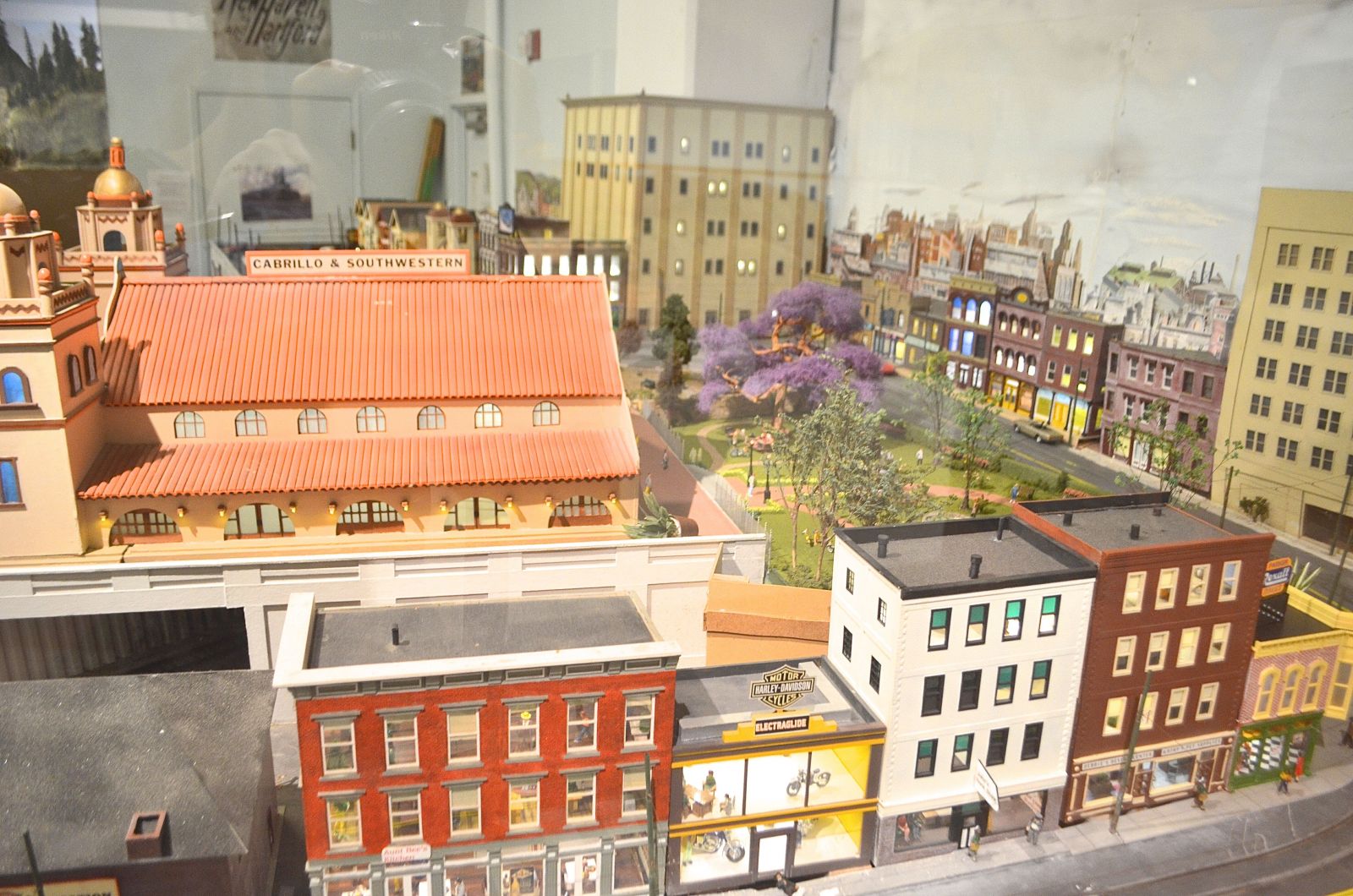 10 BEST Attractions at San Diego Model Railroad Museum 10 BEST Attractions at San Diego Model Railroad Museum