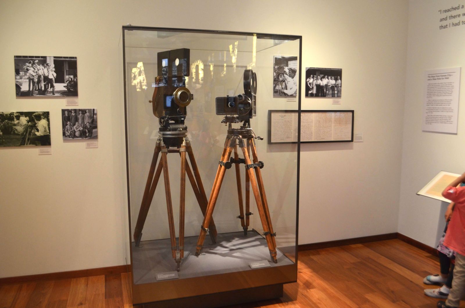 Walt Disney multi plane camera Walt Disney multi plane camera