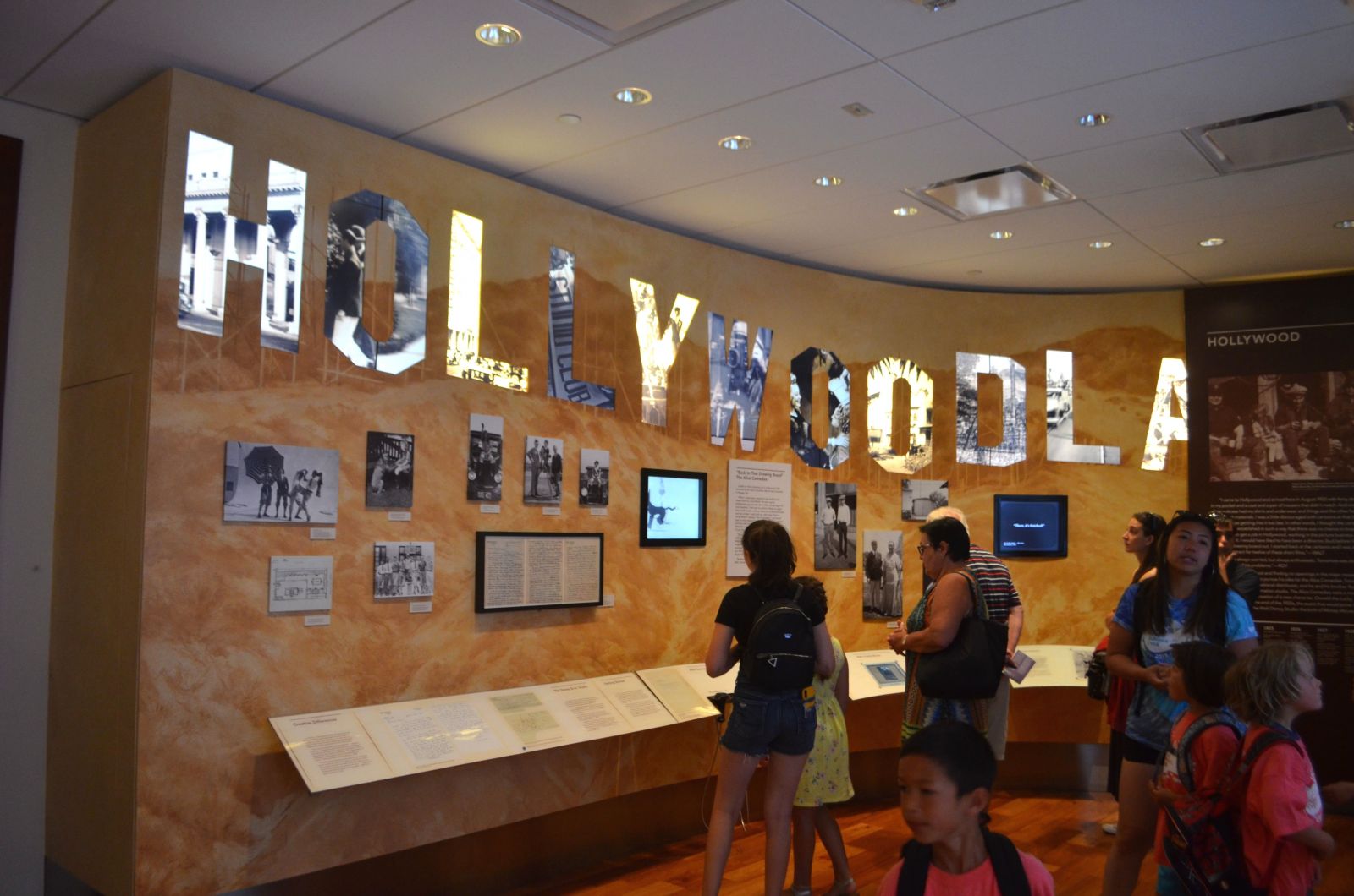 Walt Disney story Walt Disney story