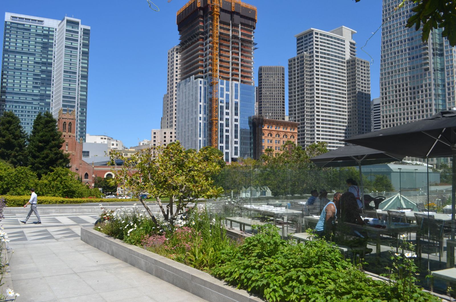 Yerba Buena Gardens restaurants