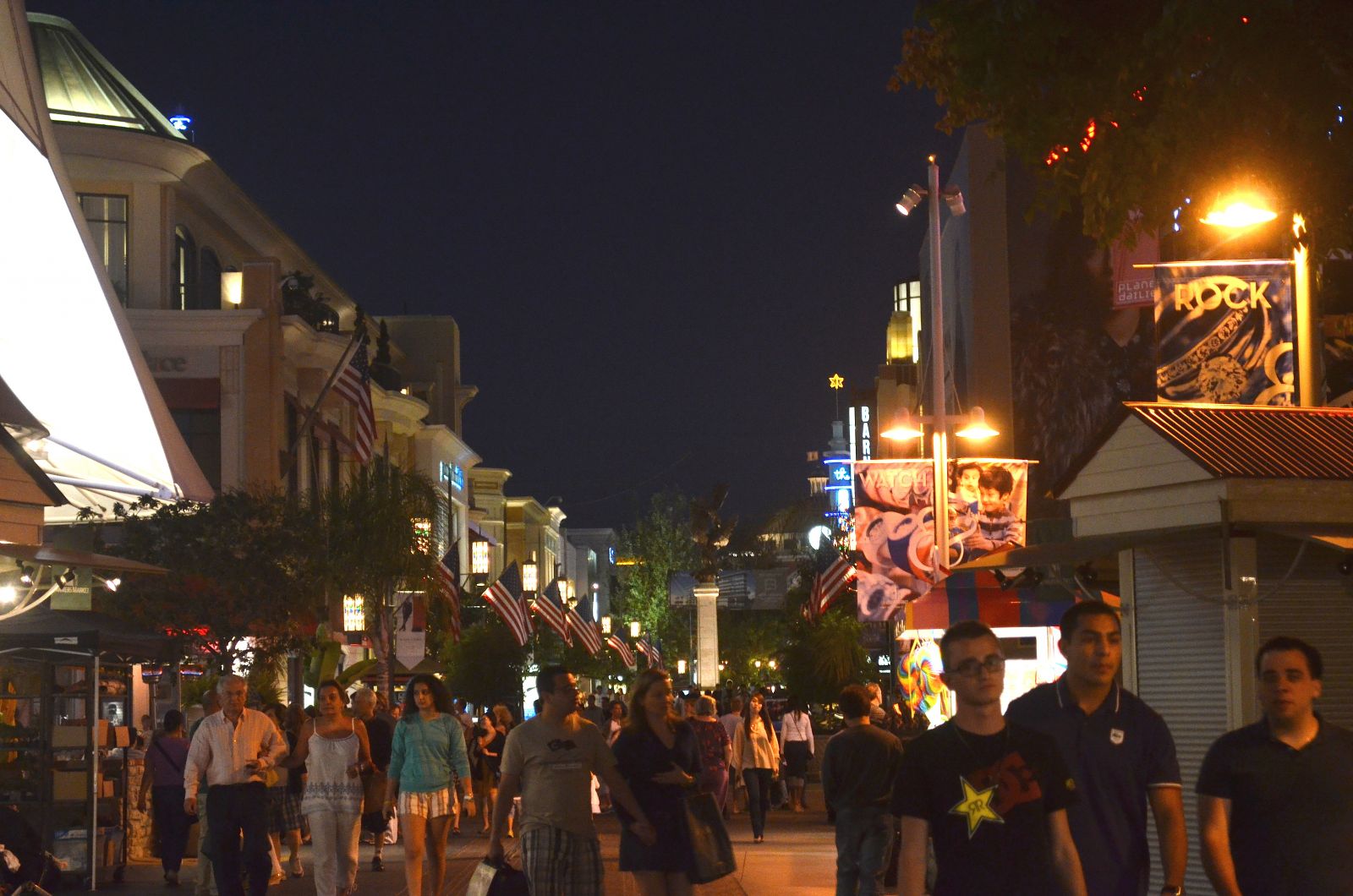 The Grove LA: 10 BEST Attractions